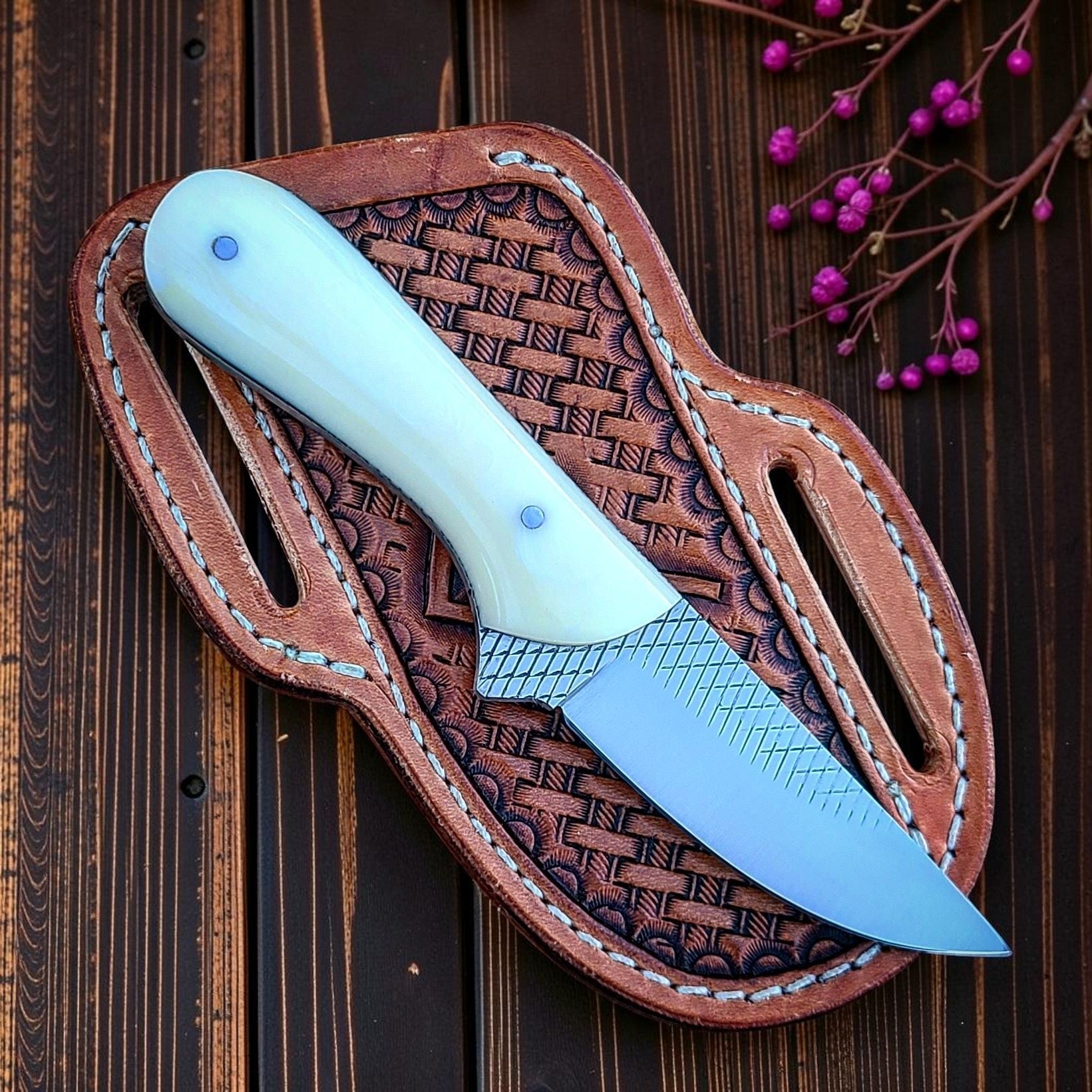 The Calamity Jane – Custom Handmade Farrier Rasp Steel Knife with Bone Handle & Leather Sheath