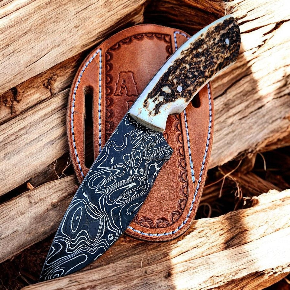 damascus cowboy knives
