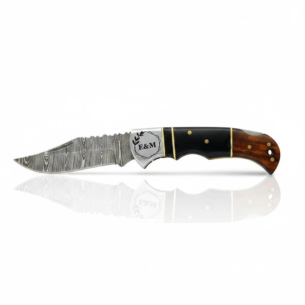Handmade Ranger folding knife with Damascus blade, buffalo horn and rosewood handle